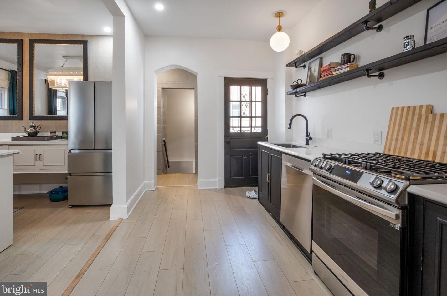 4134 Edmondson Ave, Baltimore MD  21229-1807 exterior