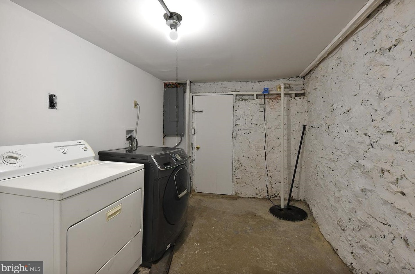 1603 Appleton St, Baltimore MD  21217-1115 exterior