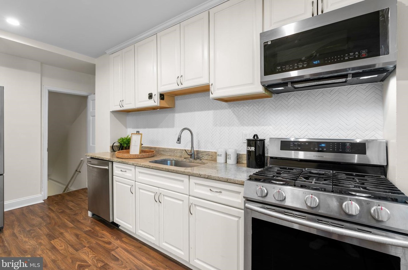 1572 Wadsworth Way, Baltimore MD  21239-2414 exterior