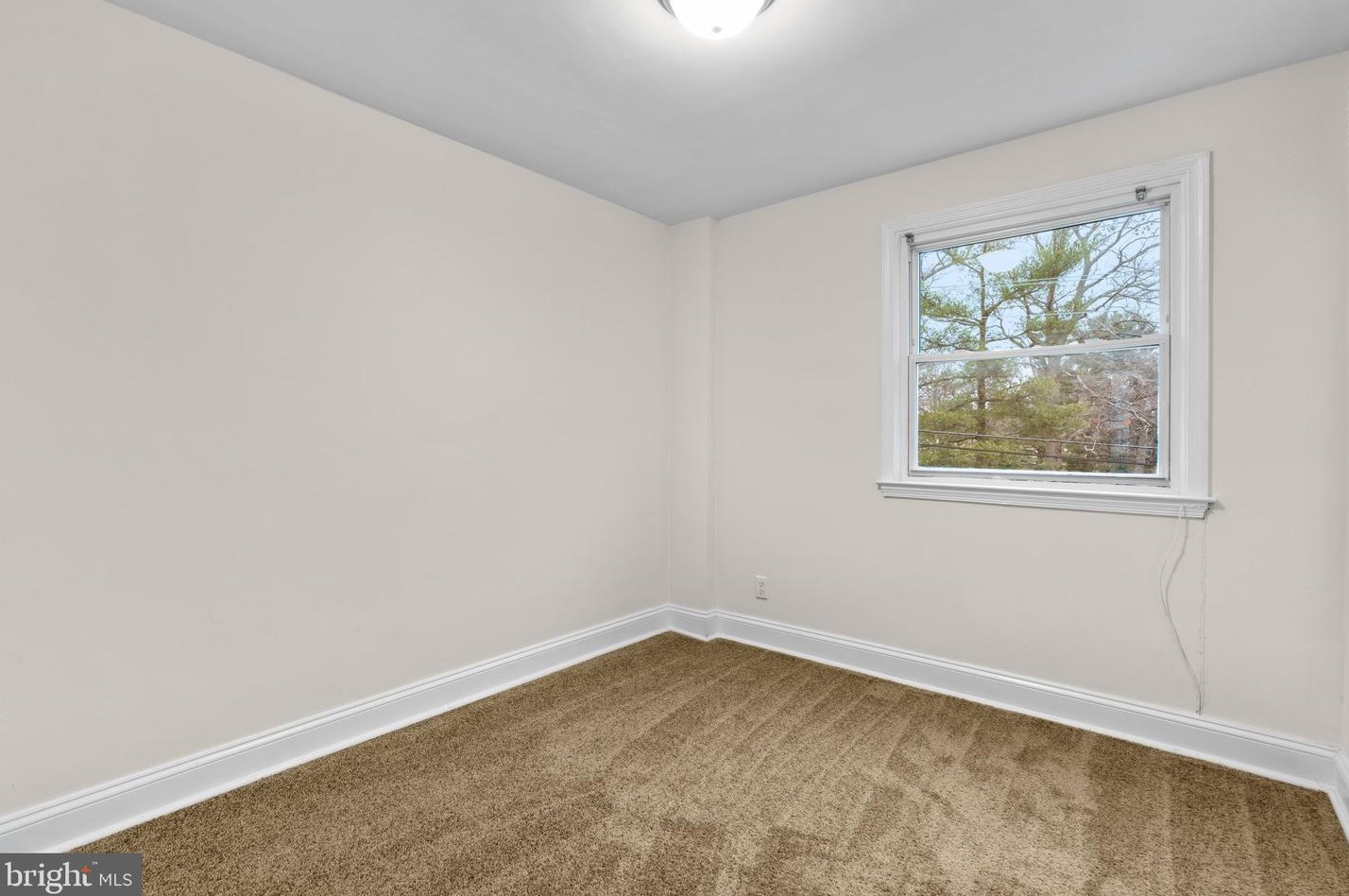 1572 Wadsworth Way, Baltimore MD  21239-2414 exterior