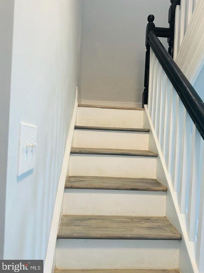 1926 Lanvale St, Baltimore MD  21217-1041 exterior