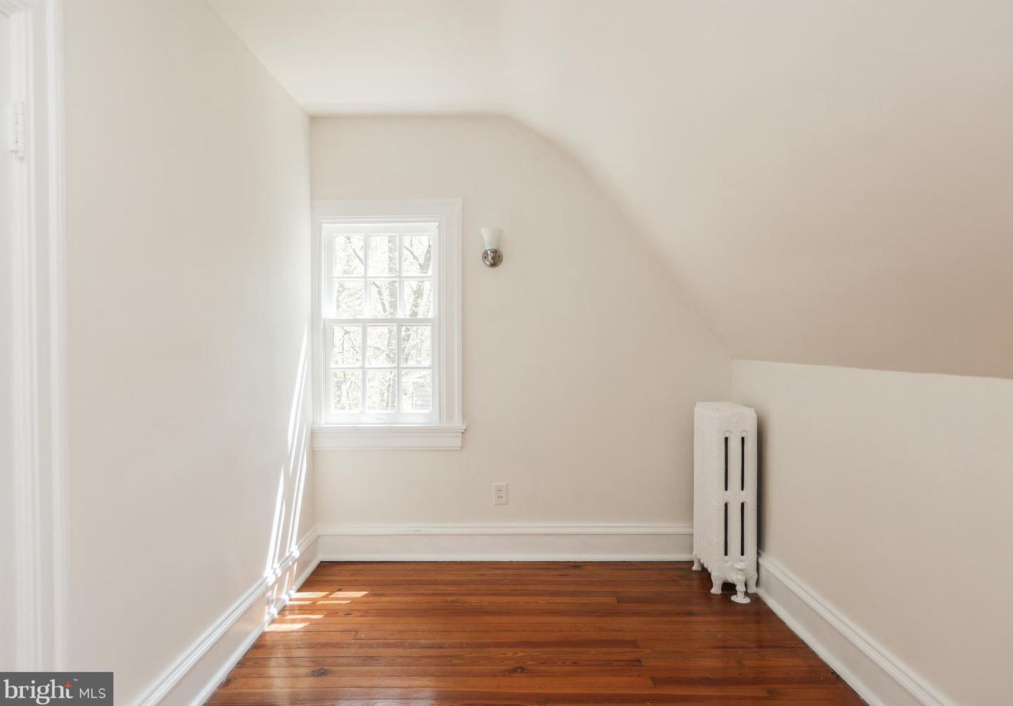 103 Edgevale Rd, Baltimore MD  21210-2106 exterior