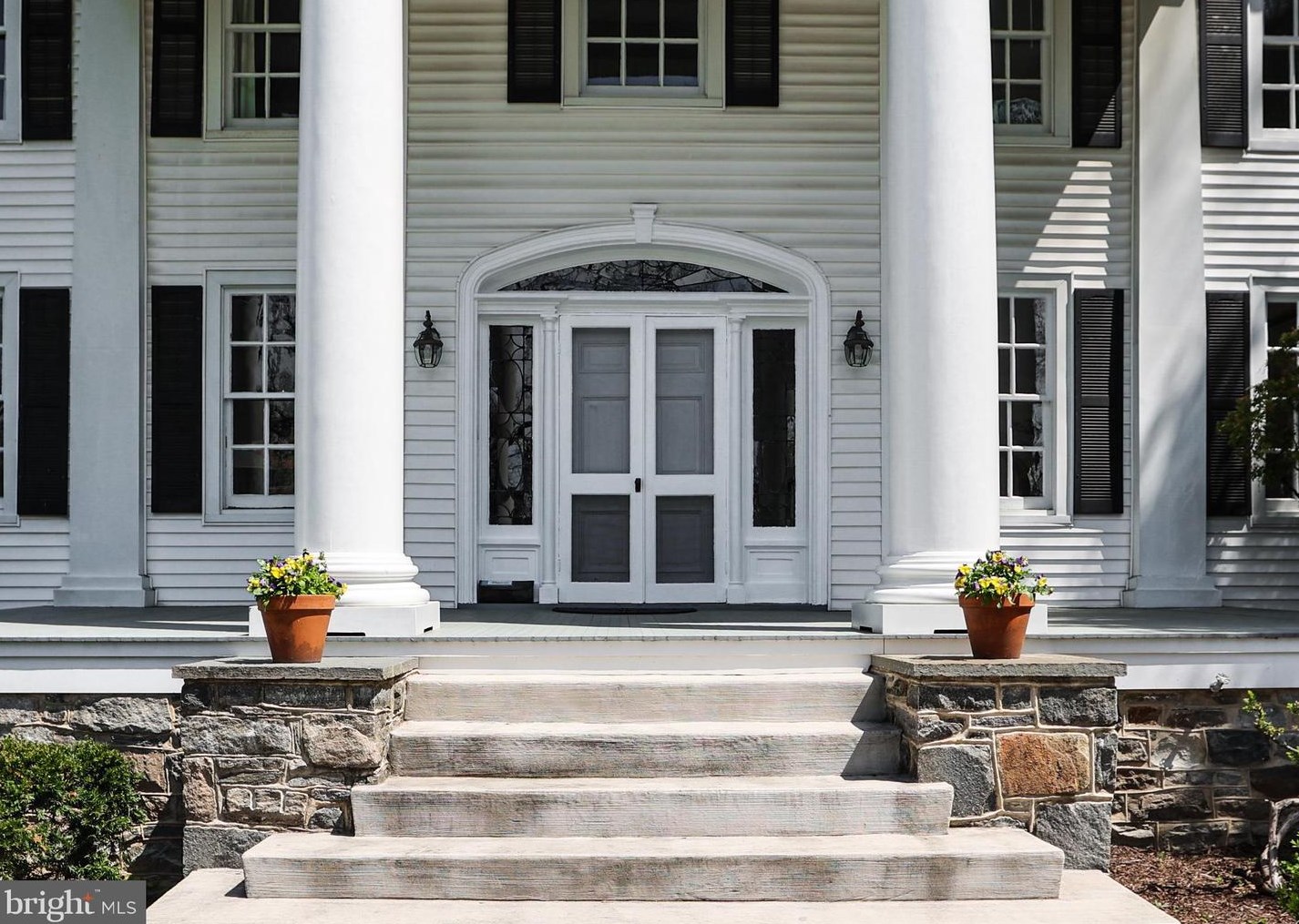 103 Edgevale Rd, Baltimore MD  21210-2106 exterior