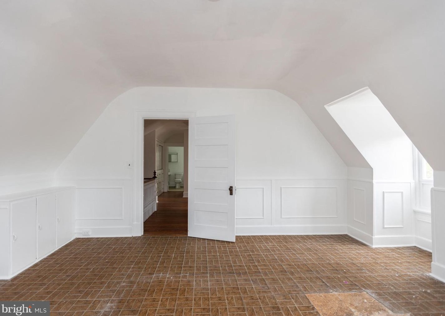 103 Edgevale Rd, Baltimore MD  21210-2106 exterior