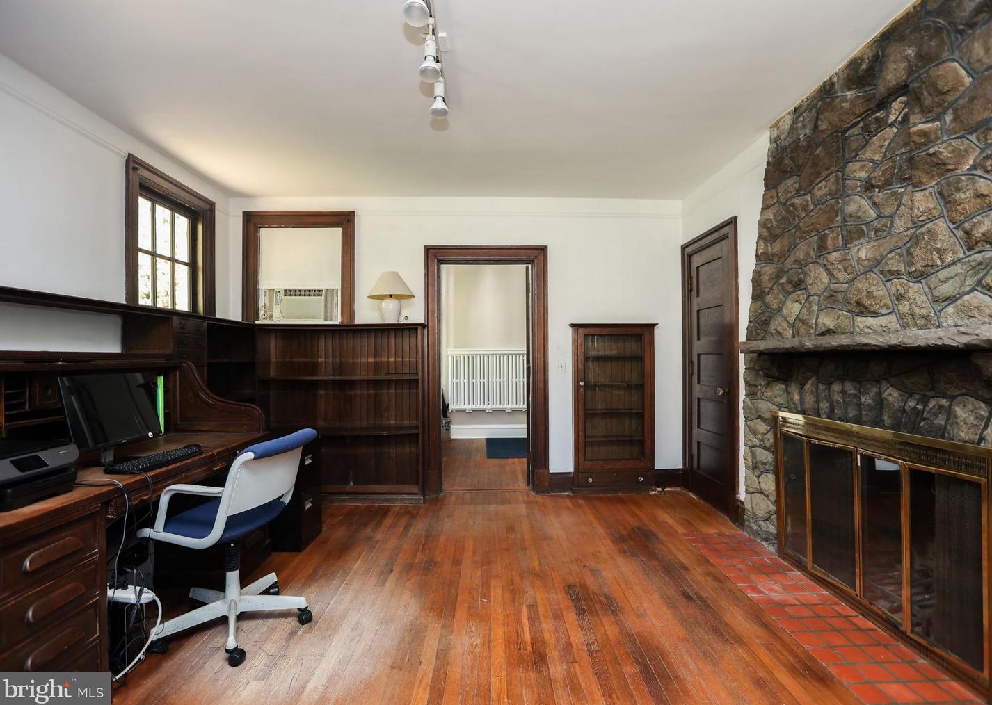 103 Edgevale Rd, Baltimore MD  21210-2106 exterior