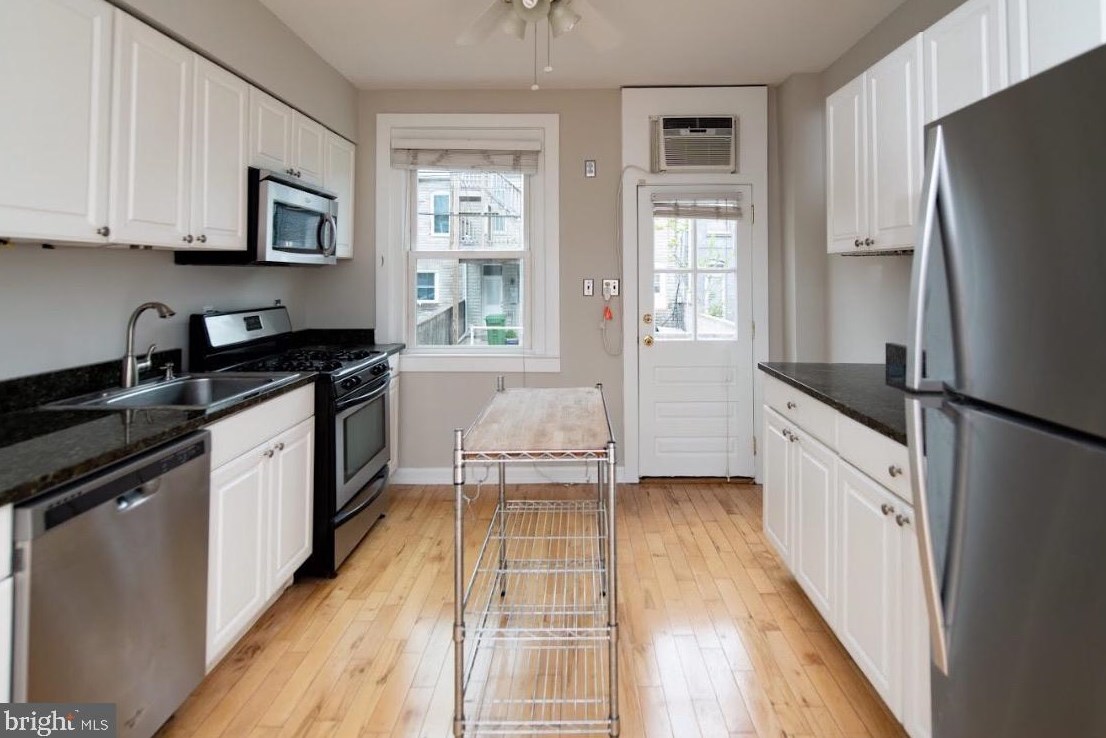 524 Belnord Ave, Baltimore MD 21224-1235 exterior