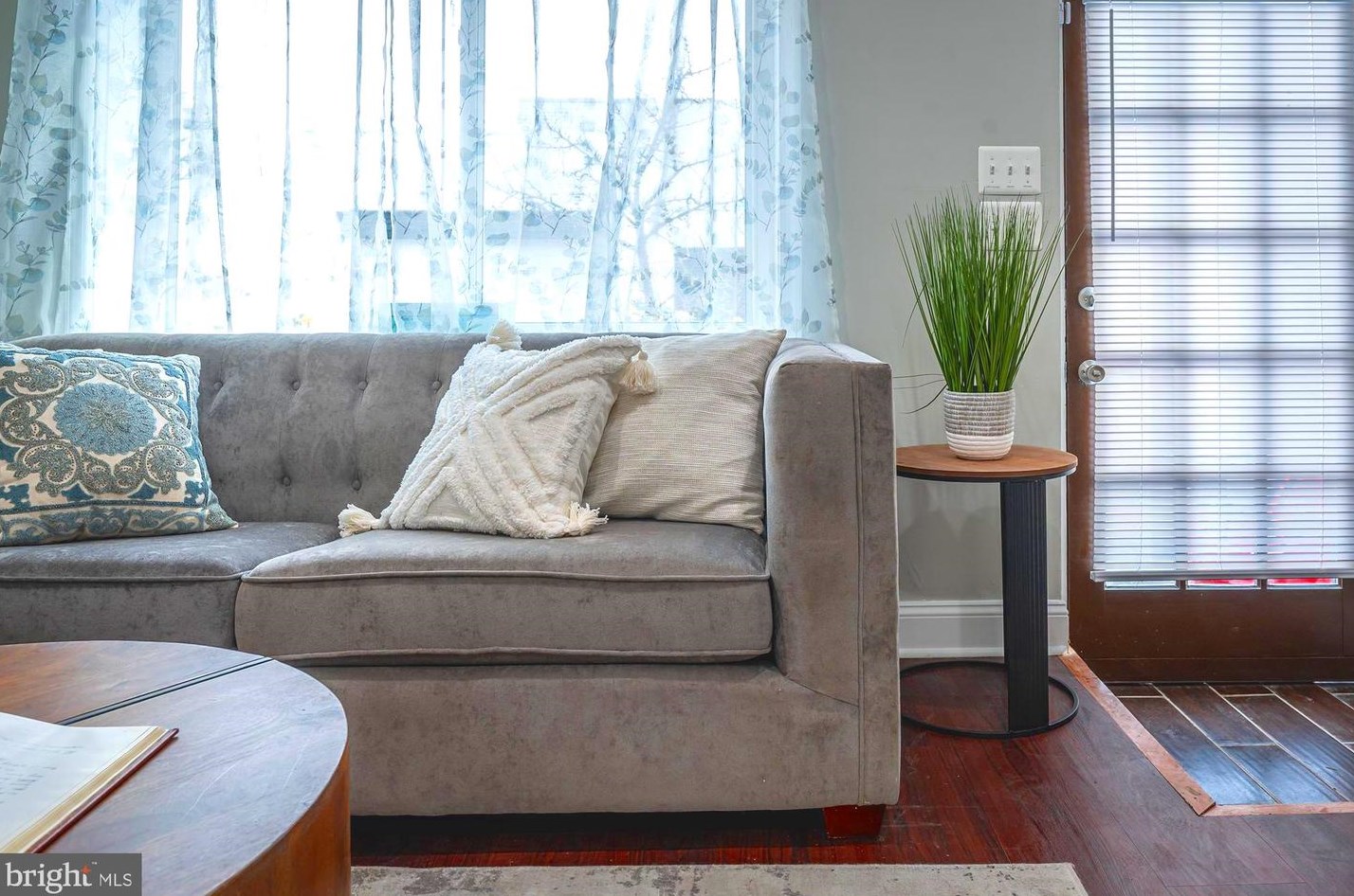 442 23rd St, Baltimore MD  21211-3205 exterior