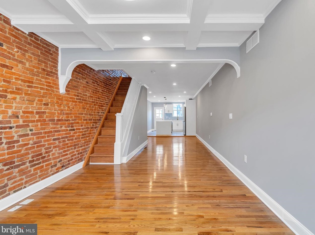 236 Clinton St, Baltimore MD  21224-2342 exterior