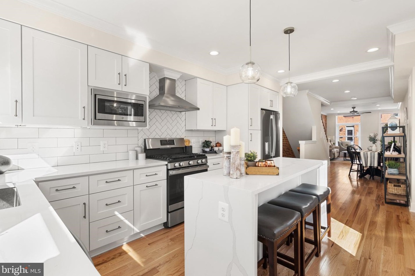 820 Belnord Ave, Baltimore MD  21205-1710 exterior