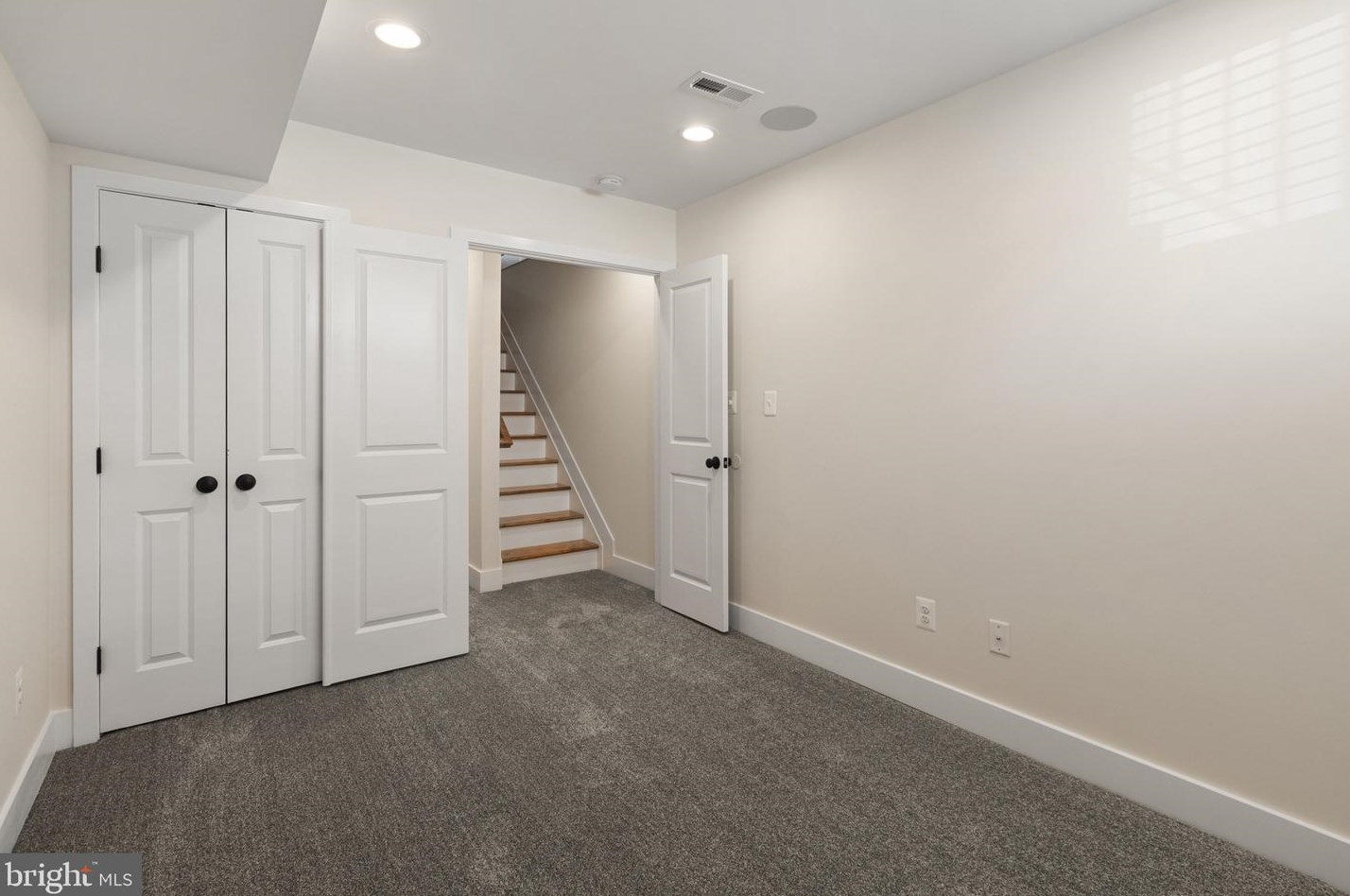 820 Belnord Ave, Baltimore MD  21205-1710 exterior