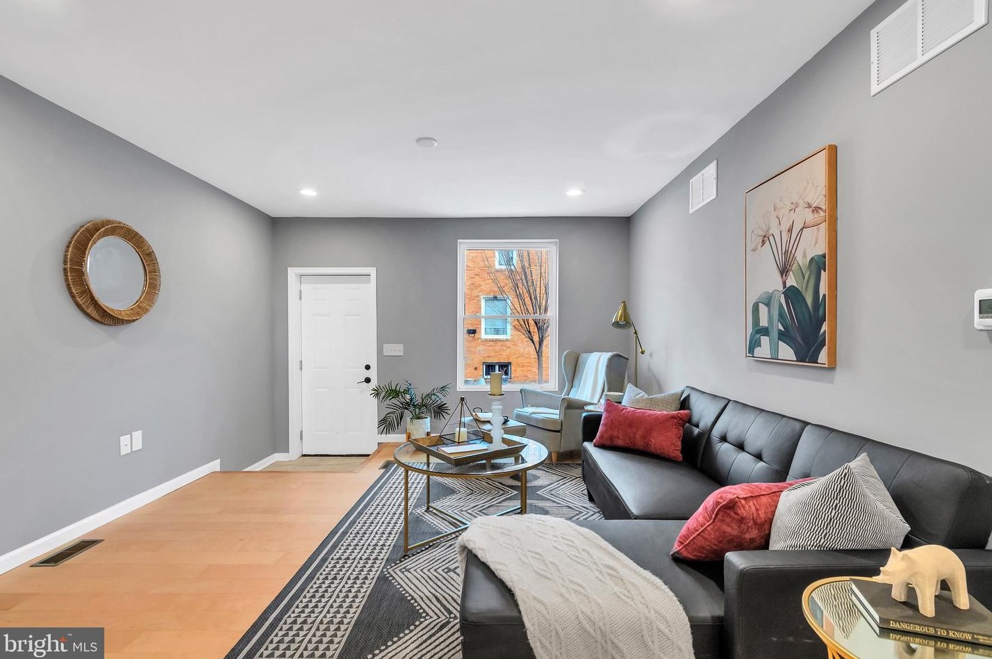 2731 Mura St, Baltimore MD  21213-3812 exterior