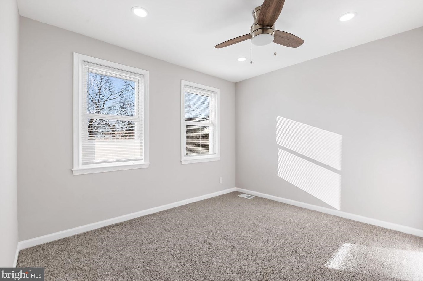 5903 Leith Walk, Baltimore MD  21239-2221 exterior