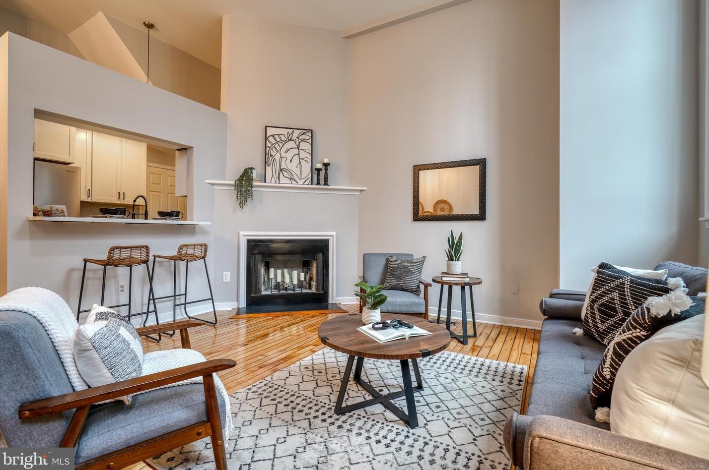 827 Sharp St, Baltimore MD  21230-3613 exterior