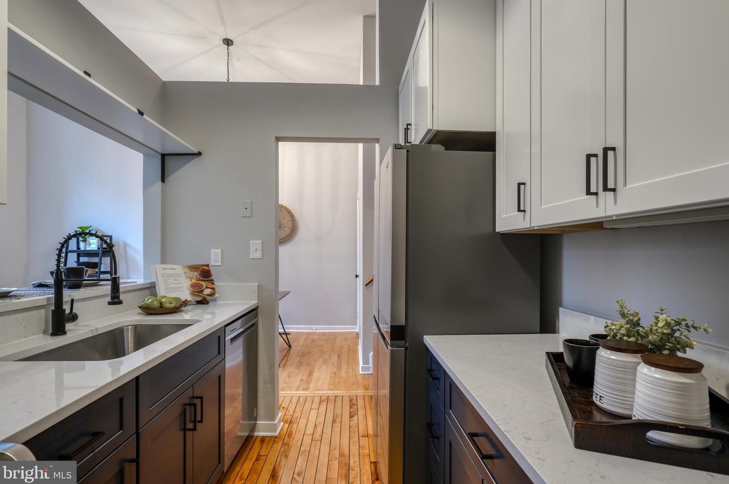 827 Sharp St, Baltimore MD  21230-3613 exterior