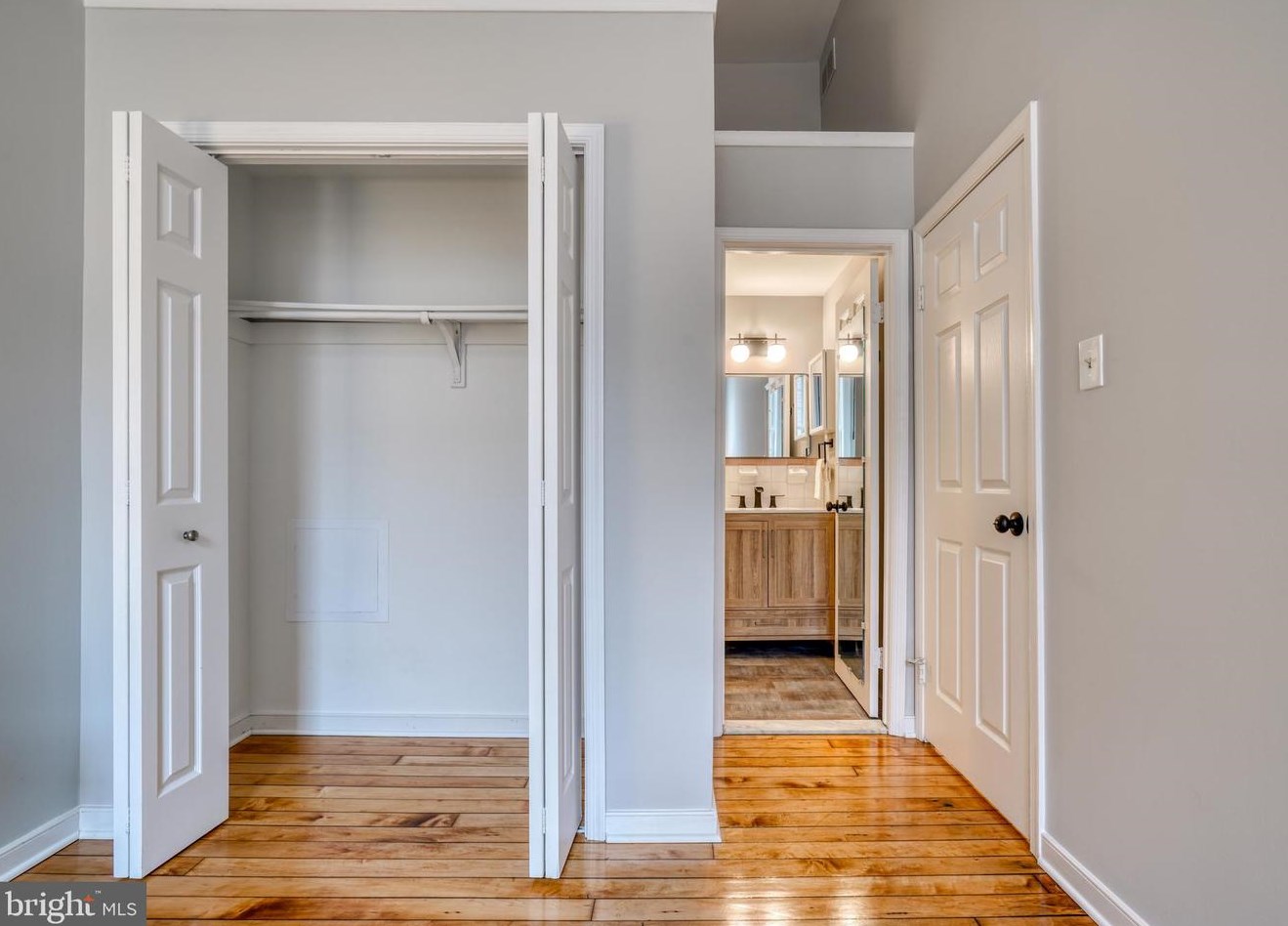 827 Sharp St, Baltimore MD  21230-3613 exterior