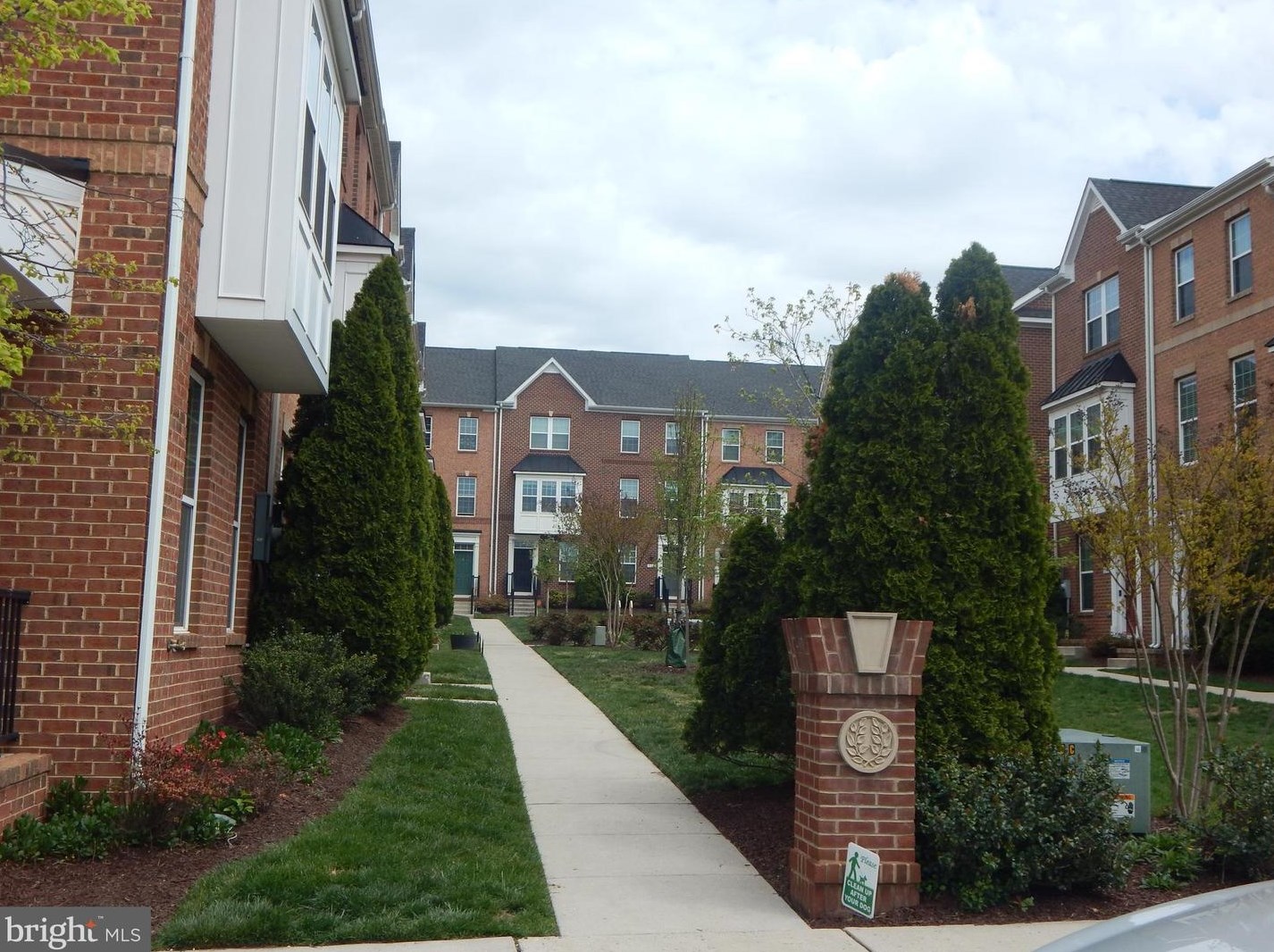 709 Macon St, Baltimore MD  21224-4433 exterior