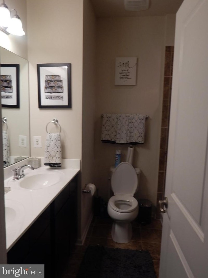 709 Macon St, Baltimore MD  21224-4433 exterior