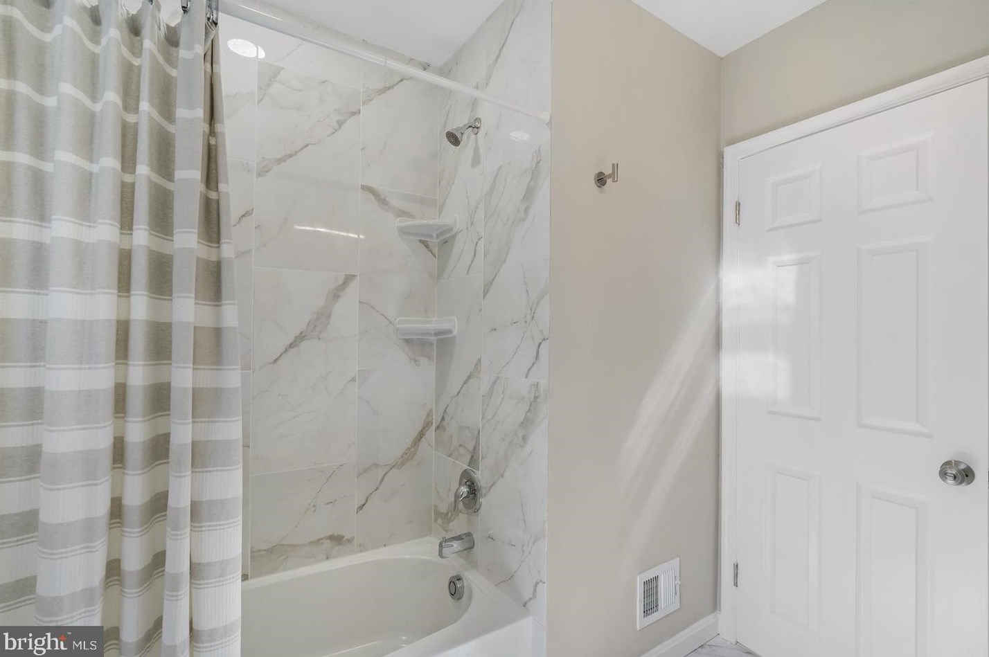 3621 Glenmore Ave, Baltimore MD  21206-2319 exterior