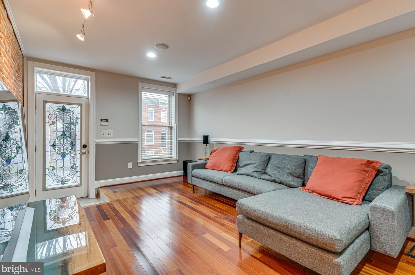 509 Fort Ave, Baltimore MD  21230-4752 exterior