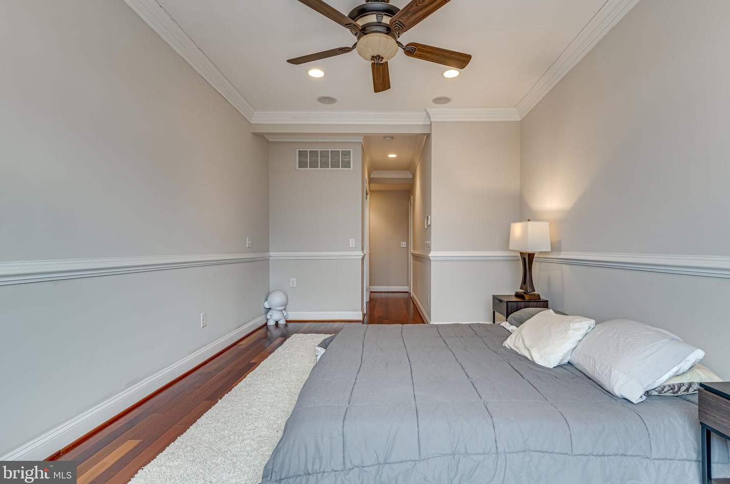 509 Fort Ave, Baltimore MD  21230-4752 exterior