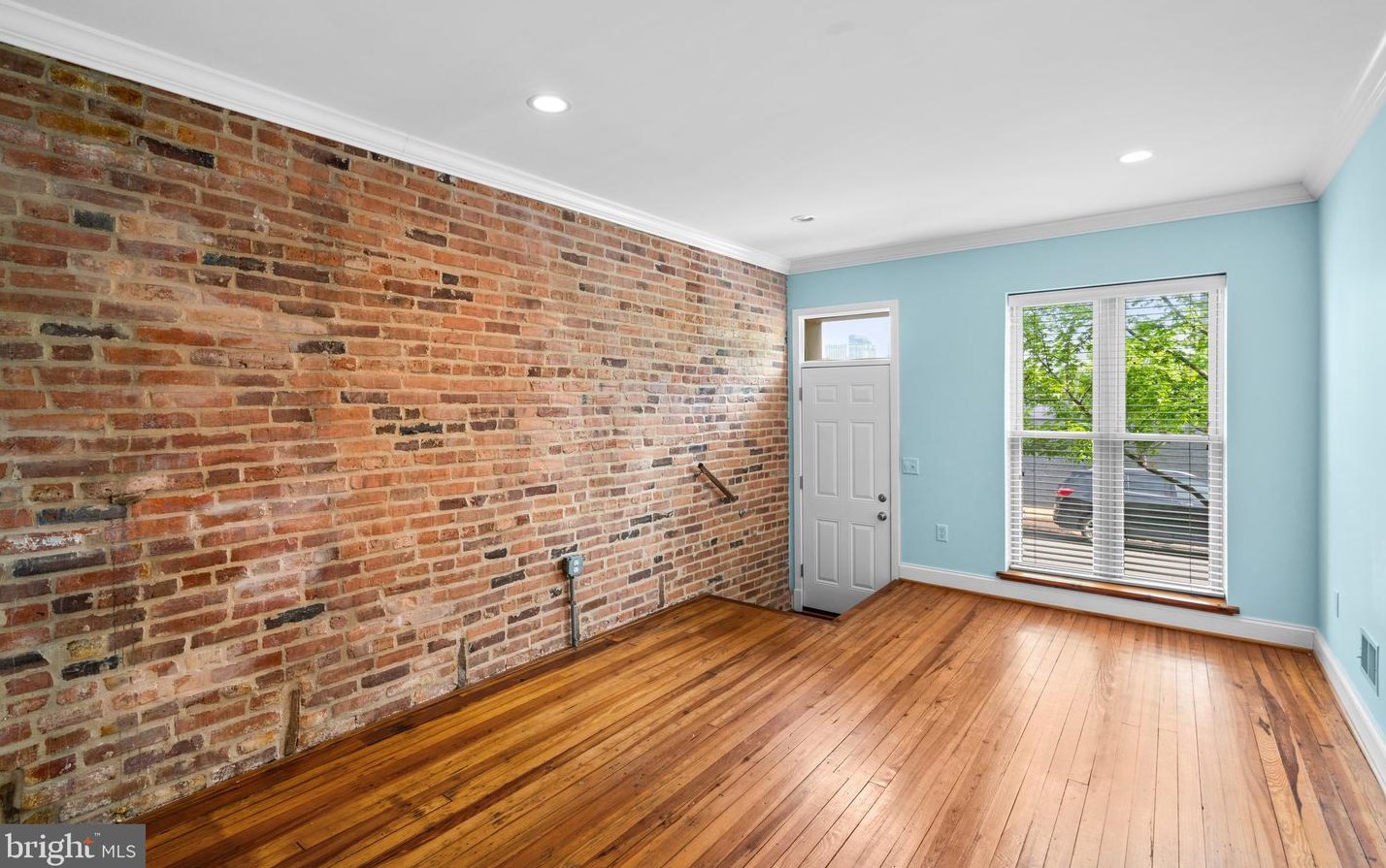 733 Harvey St, Baltimore MD  21230-5114 exterior