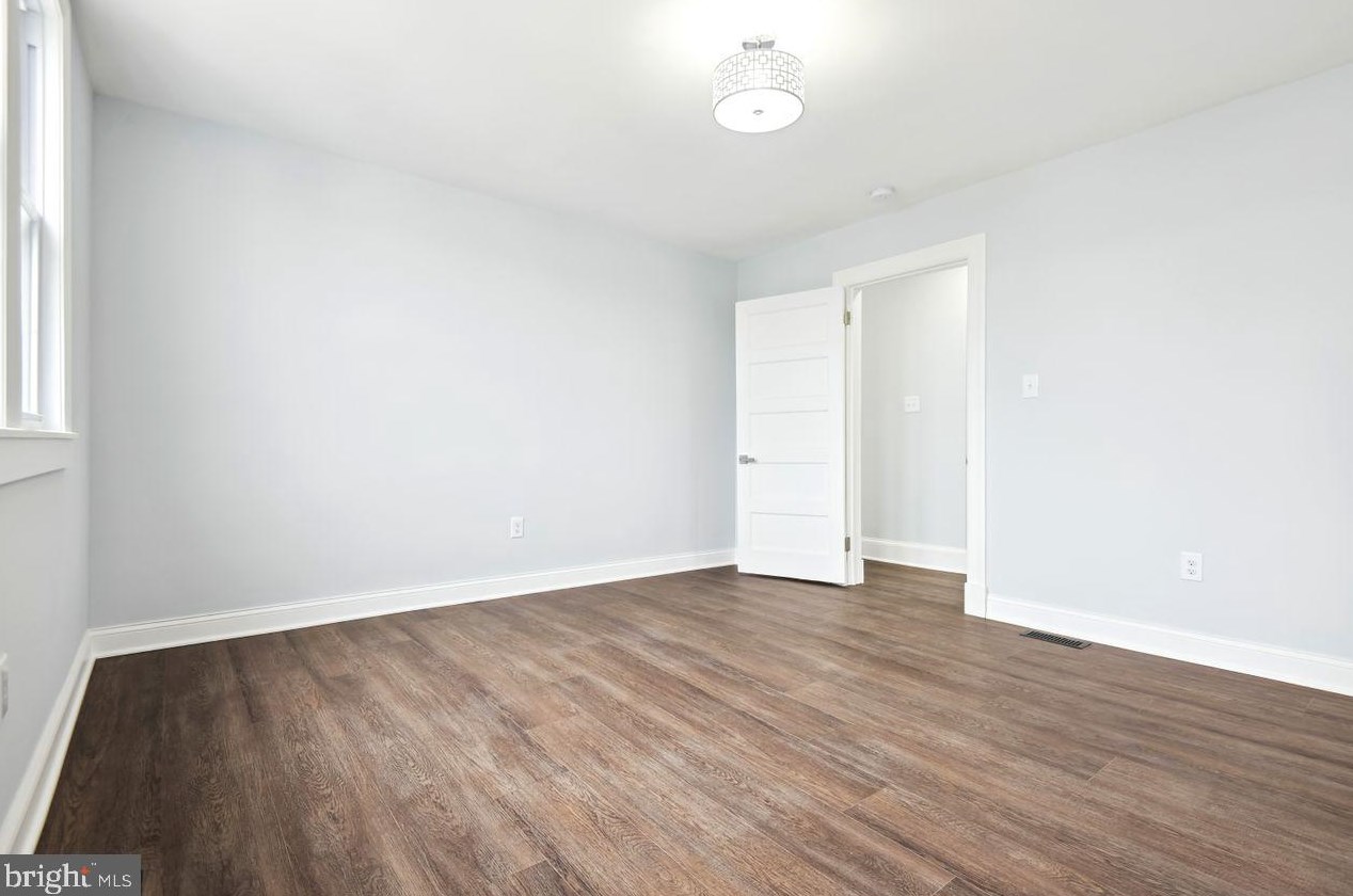 6508 Cleveland Ave, Baltimore MD  21222-4014 exterior
