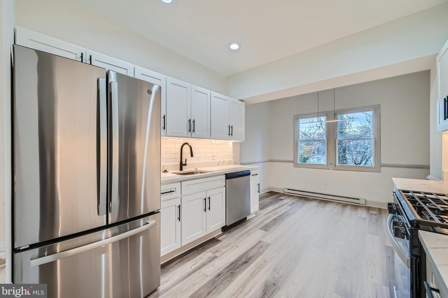 2040 Braddish Ave, Baltimore MD  21216-3124 exterior