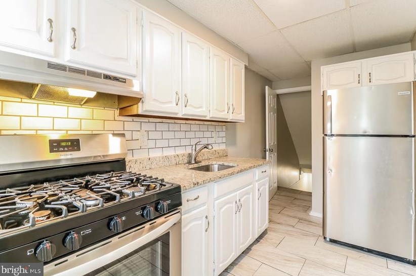 36 Athol Ave, Baltimore MD  21229-2827 exterior