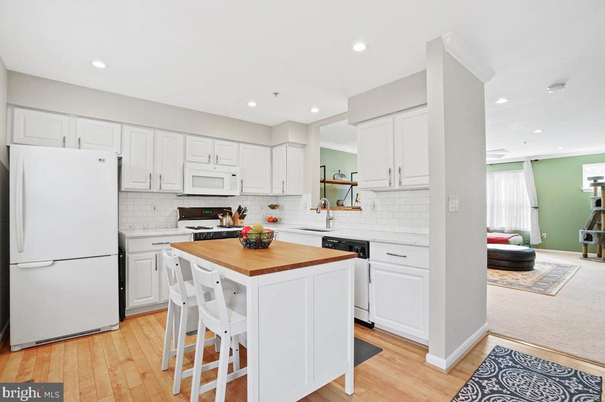 5217 Tabard Ct, Baltimore MD  21212-4144 exterior