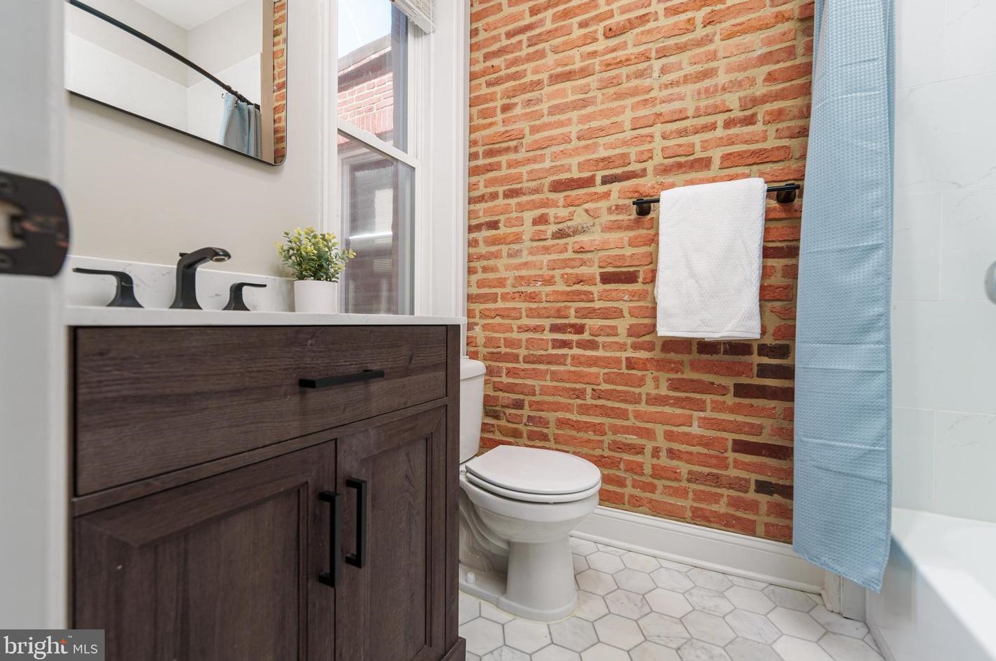 127 Ostend St, Baltimore MD  21230-4309 exterior