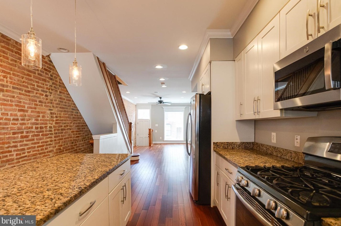 207 Bouldin St, Baltimore MD  21224-2316 exterior