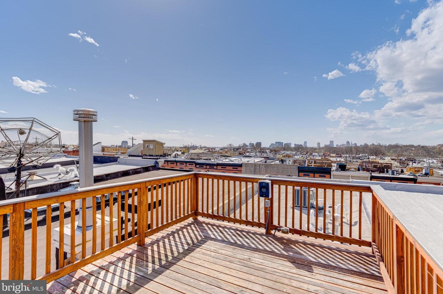 207 Bouldin St, Baltimore MD  21224-2316 exterior