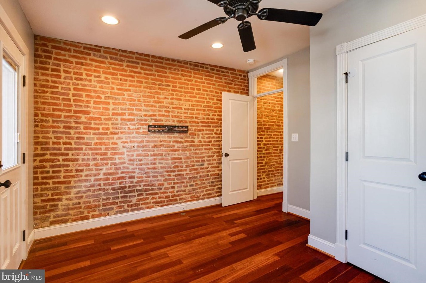 207 Bouldin St, Baltimore MD  21224-2316 exterior