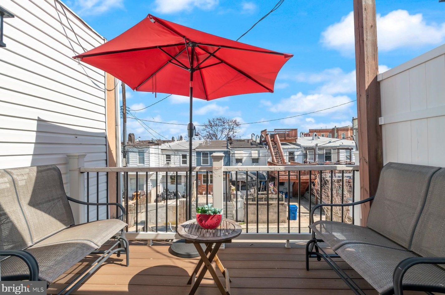 9 Rose St, Baltimore MD  21224-1151 exterior
