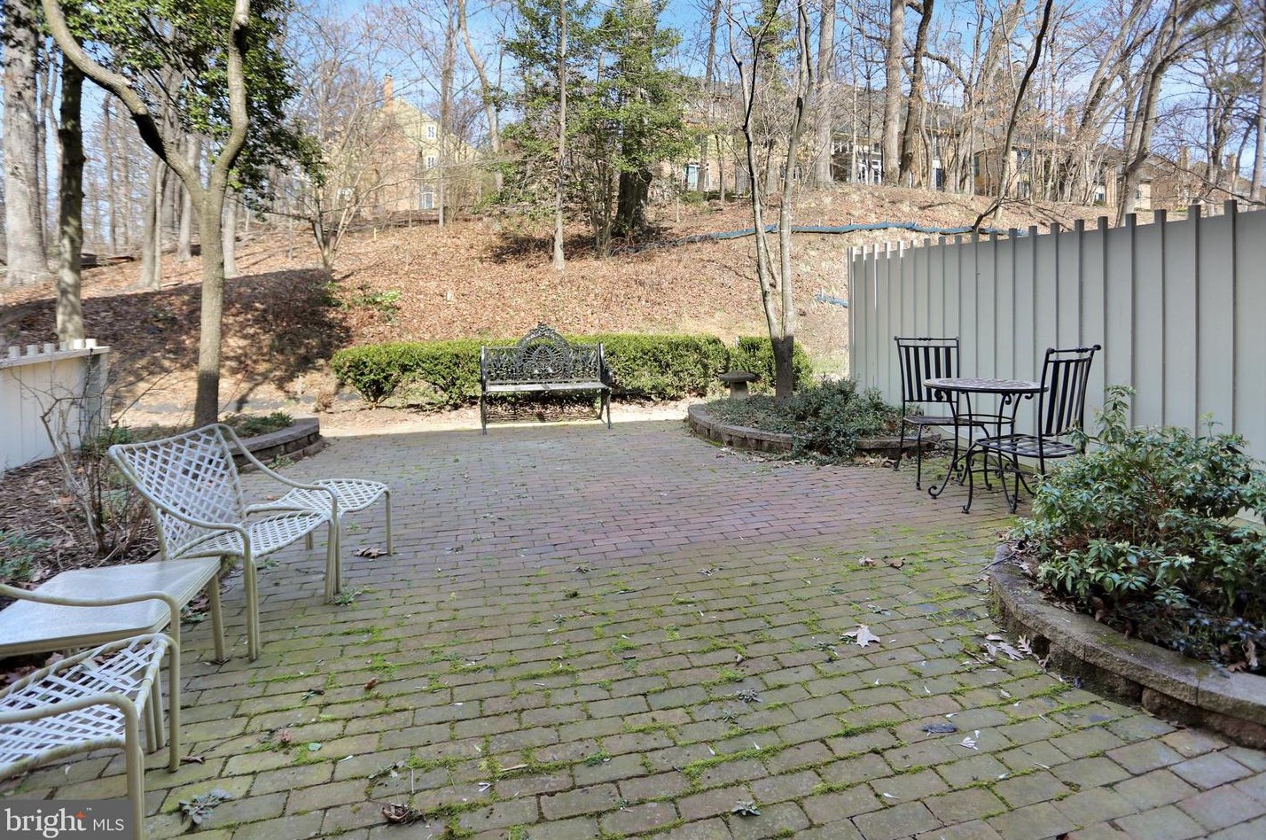 38 Bouton Grn Ct, Baltimore MD 21210-1503 exterior