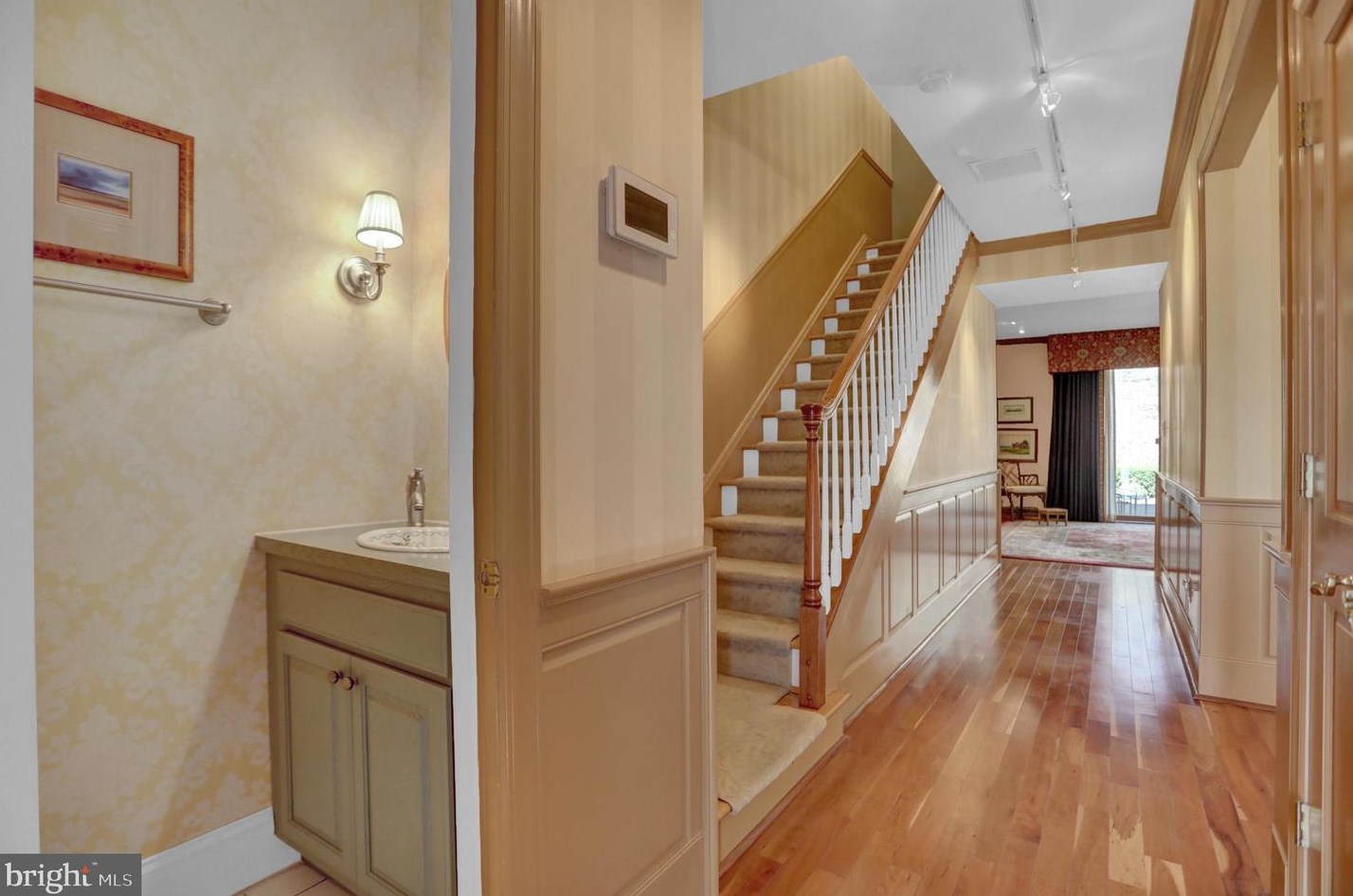 38 Bouton Grn Ct, Baltimore MD 21210-1503 exterior