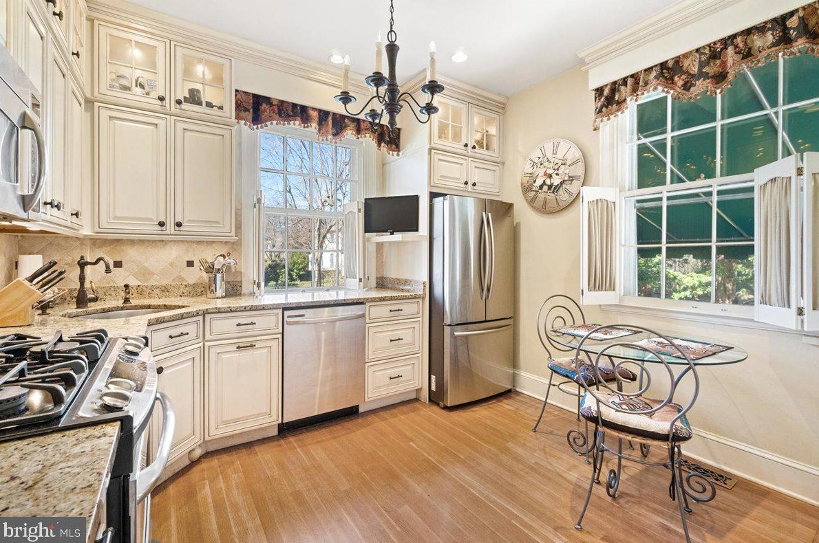 5311 Tilbury Way, Baltimore MD 21212-3541 exterior