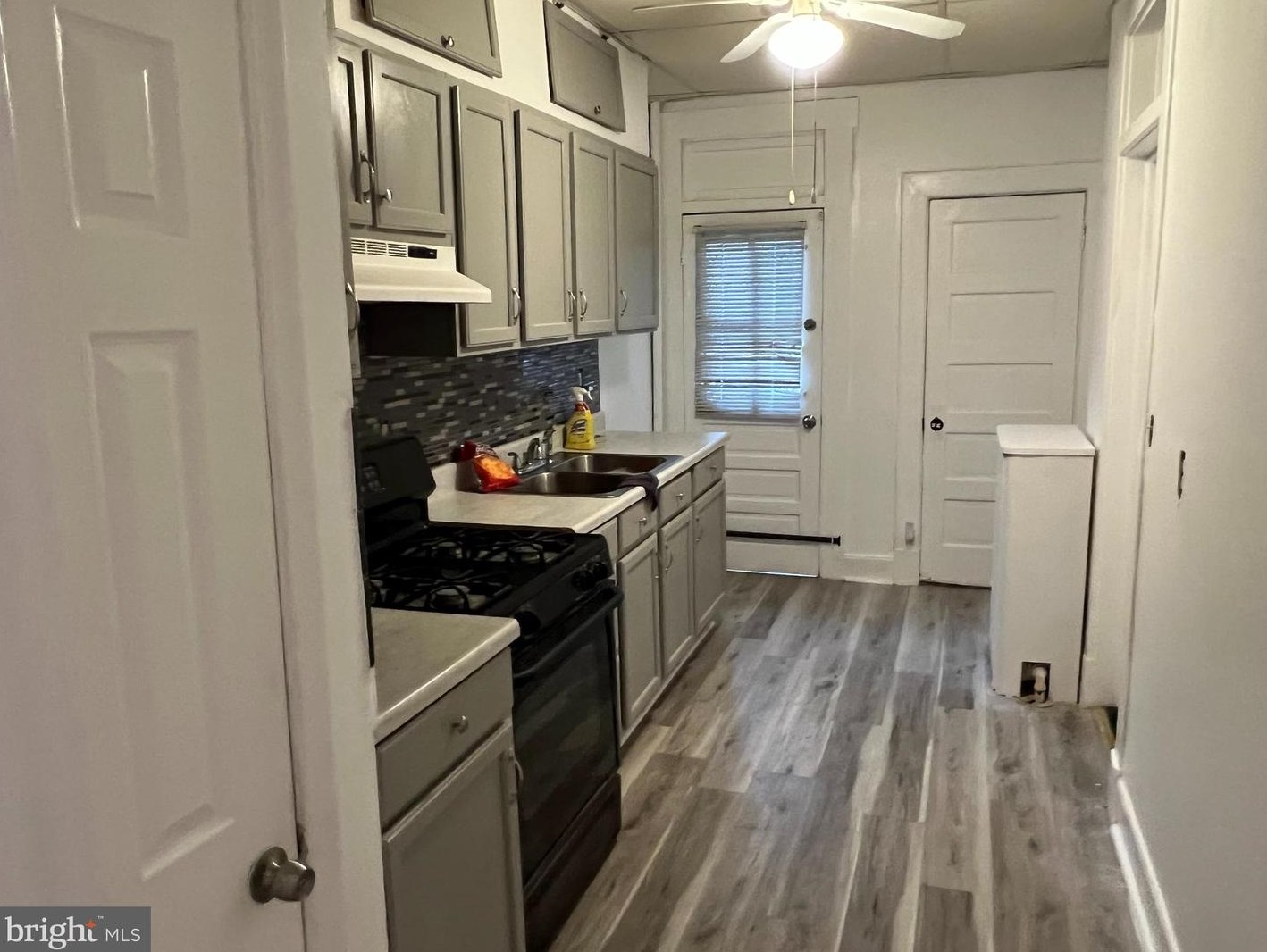 3611 Garrison Ave, Baltimore MD  21215-5831 exterior