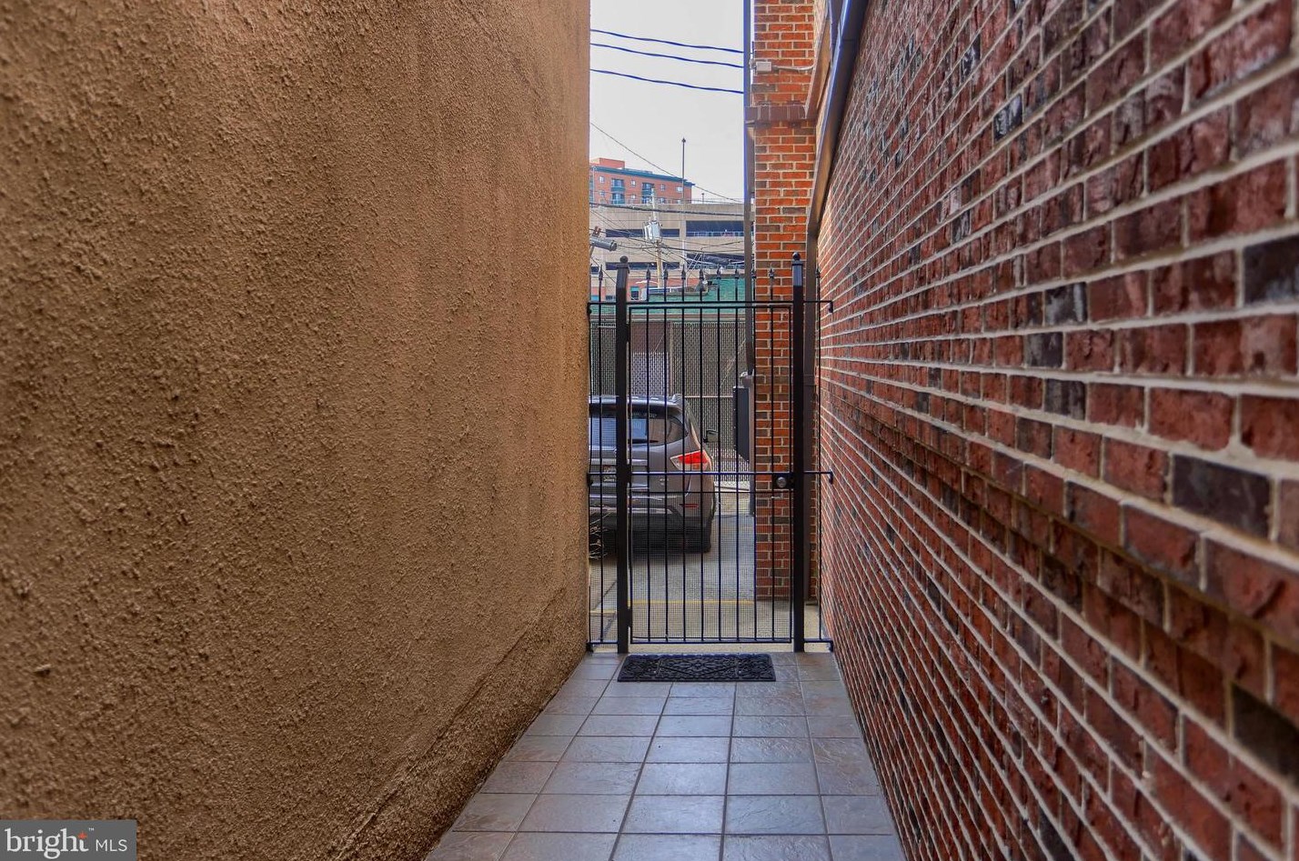 1126 Charles St, Baltimore MD  21230-4240 exterior