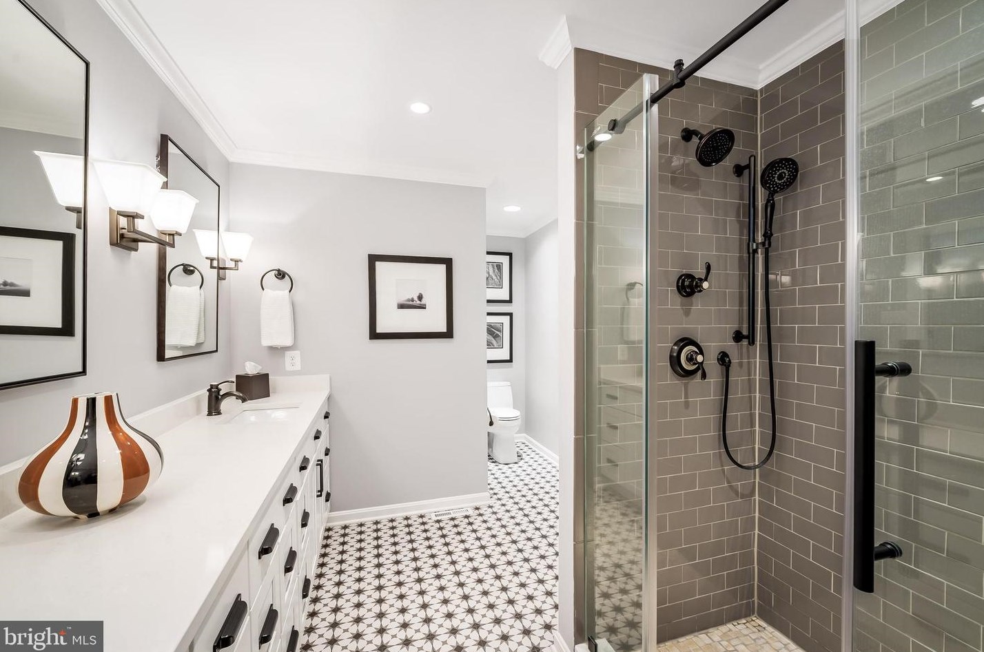 5703 Ainsley Garth, Baltimore MD  21212-2448 exterior
