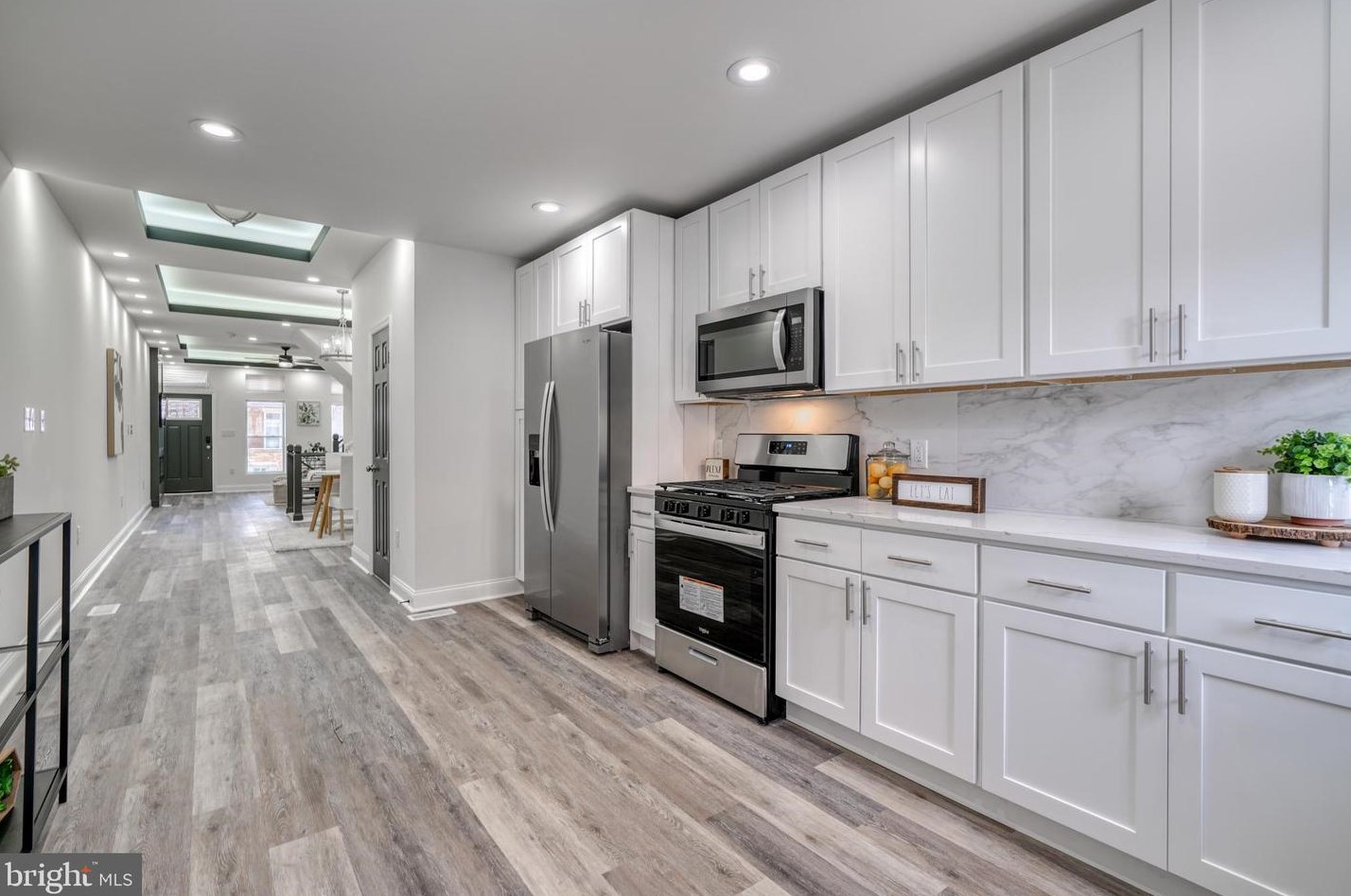 1645 Ruxton Ave, Baltimore MD  21216-3216 exterior