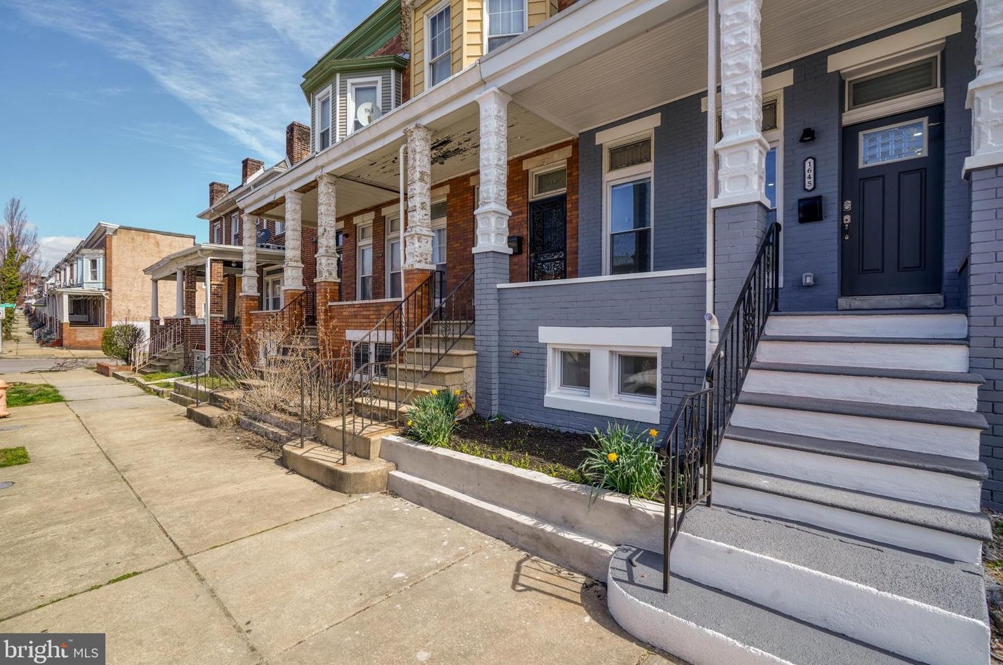 1645 Ruxton Ave, Baltimore MD  21216-3216 exterior