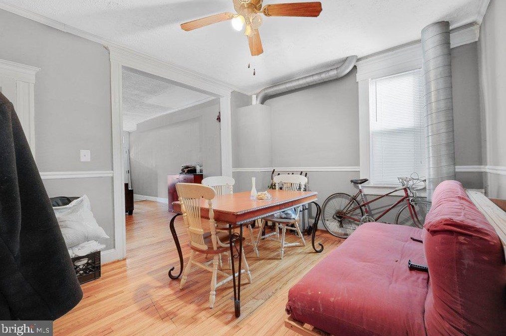 2709 Howard St, Baltimore MD  21218-4310 exterior