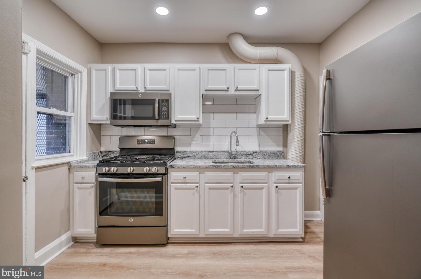 4703 Midwood Ave, Baltimore MD 21212-4029 exterior