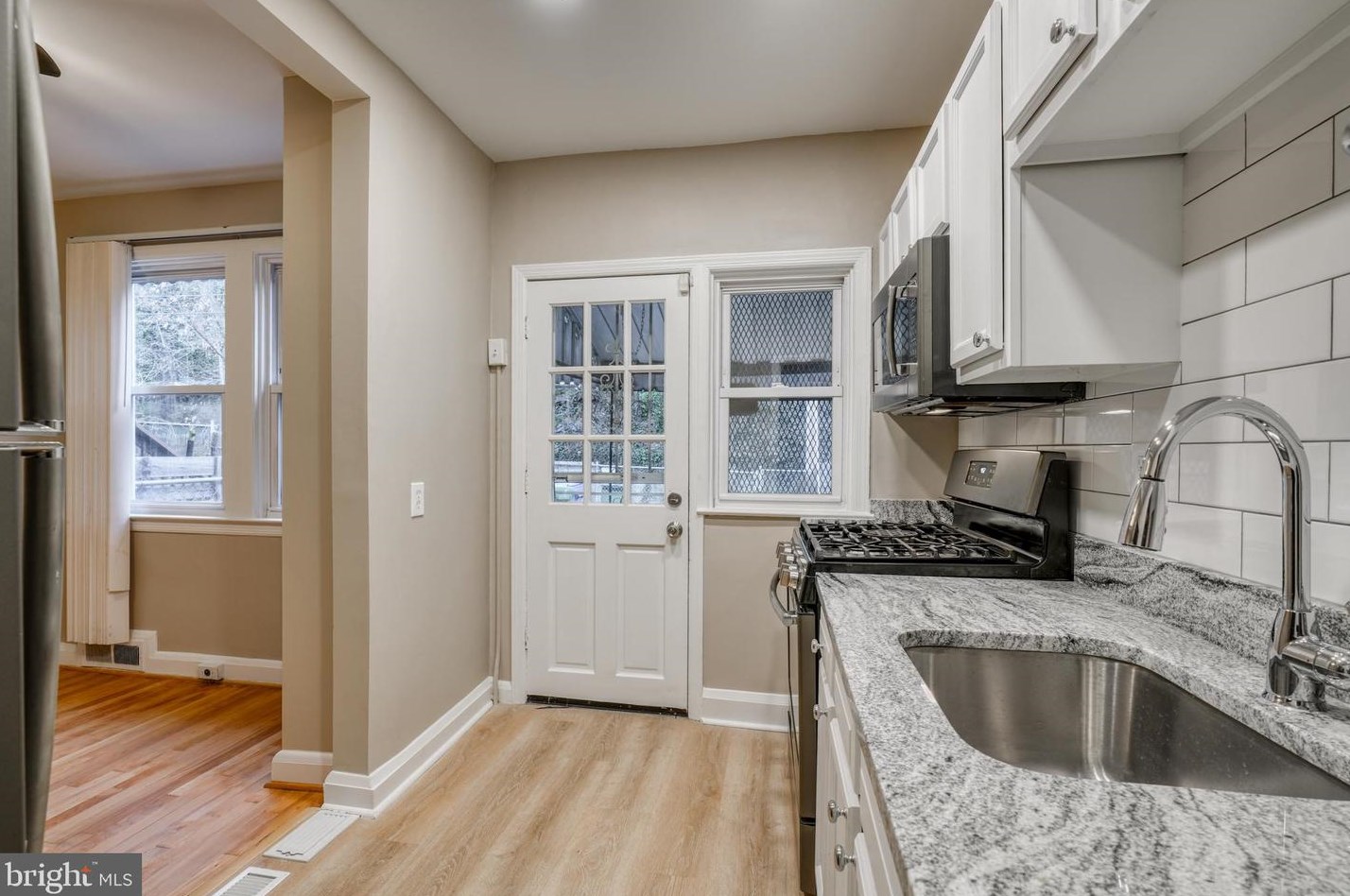 4703 Midwood Ave, Baltimore MD 21212-4029 exterior