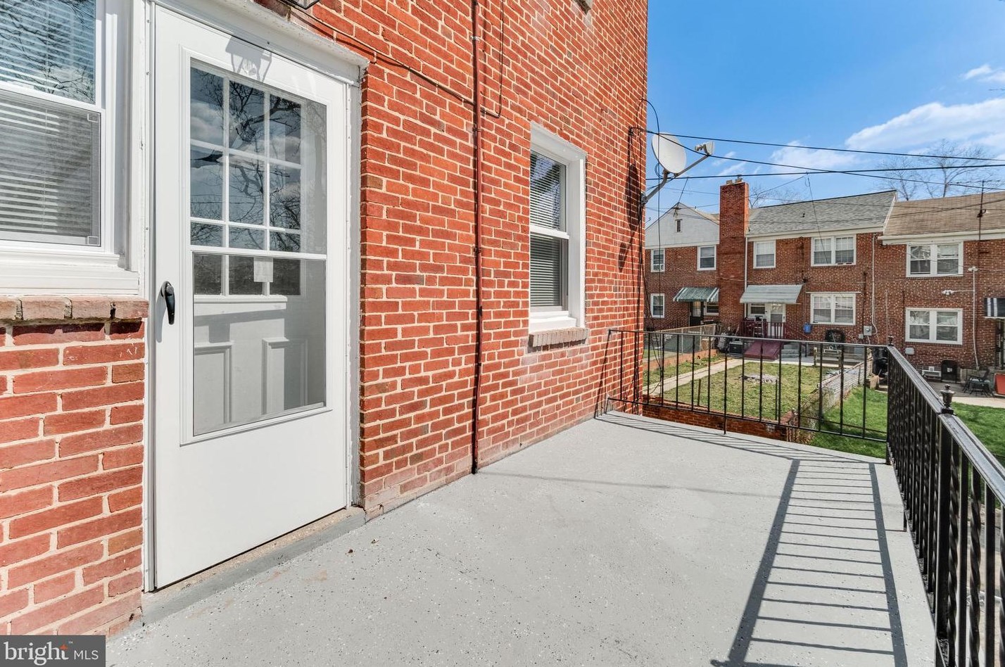 1231 Ramblewood Rd, Baltimore MD  21239-2639 exterior