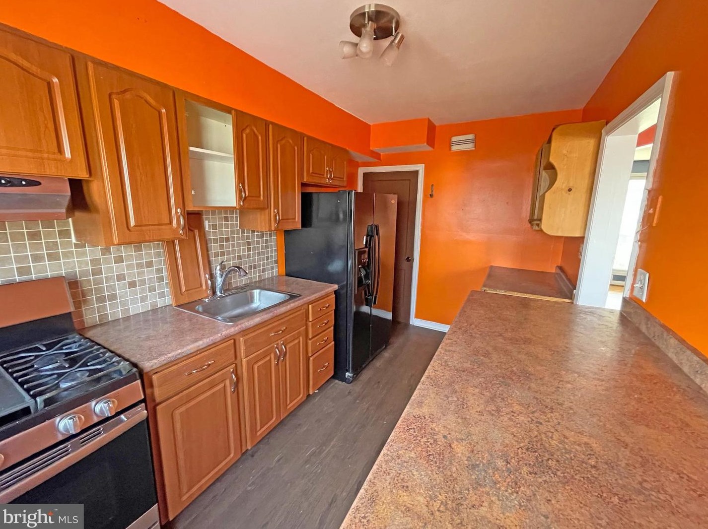 1326 Walker Ave, Baltimore MD  21212-2624 exterior