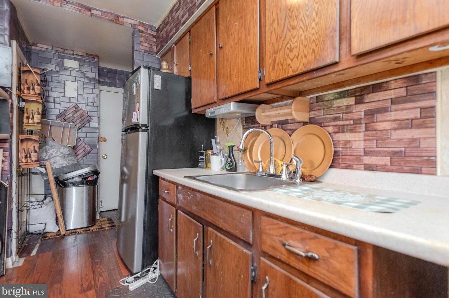 1551 Stonewood Rd, Baltimore MD  21239-3902 exterior