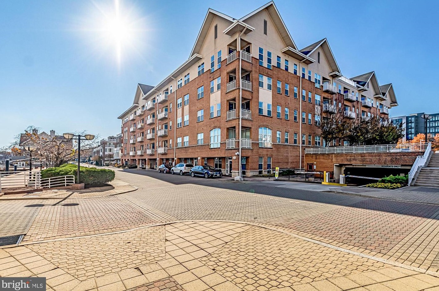 23 Pierside Dr, Baltimore MD  21230-5463 exterior