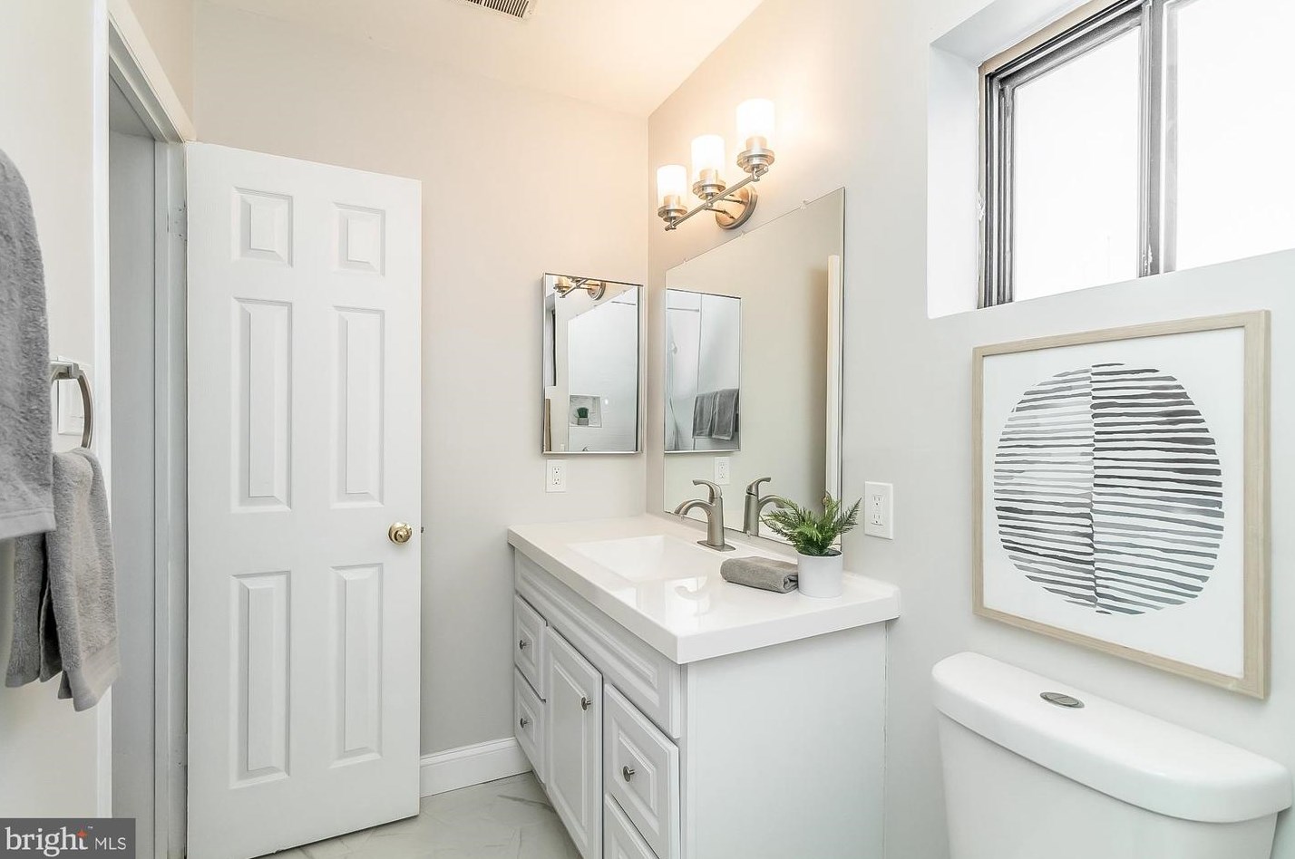 933 Stubblefield Ln, Baltimore MD  21202-3757 exterior